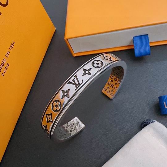 LV Bracelet 11lyh387